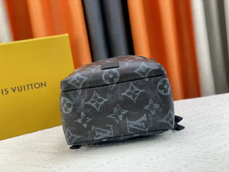 louis vuitton lv aaa homme sac a dos  s_10b15a33